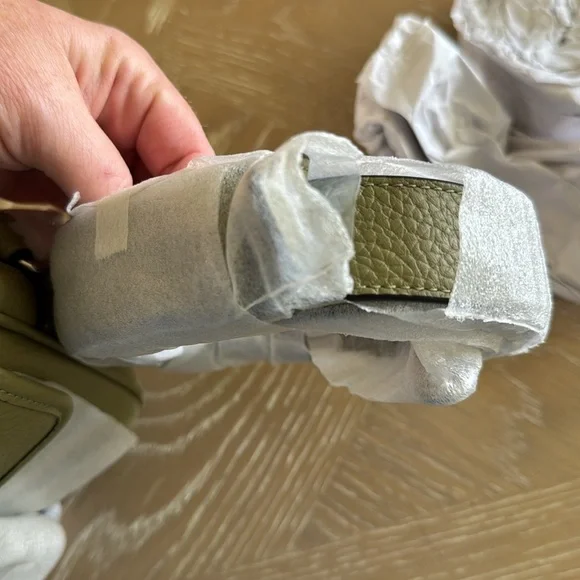 NWT Coach crossbody bag - Picture 4 of 6